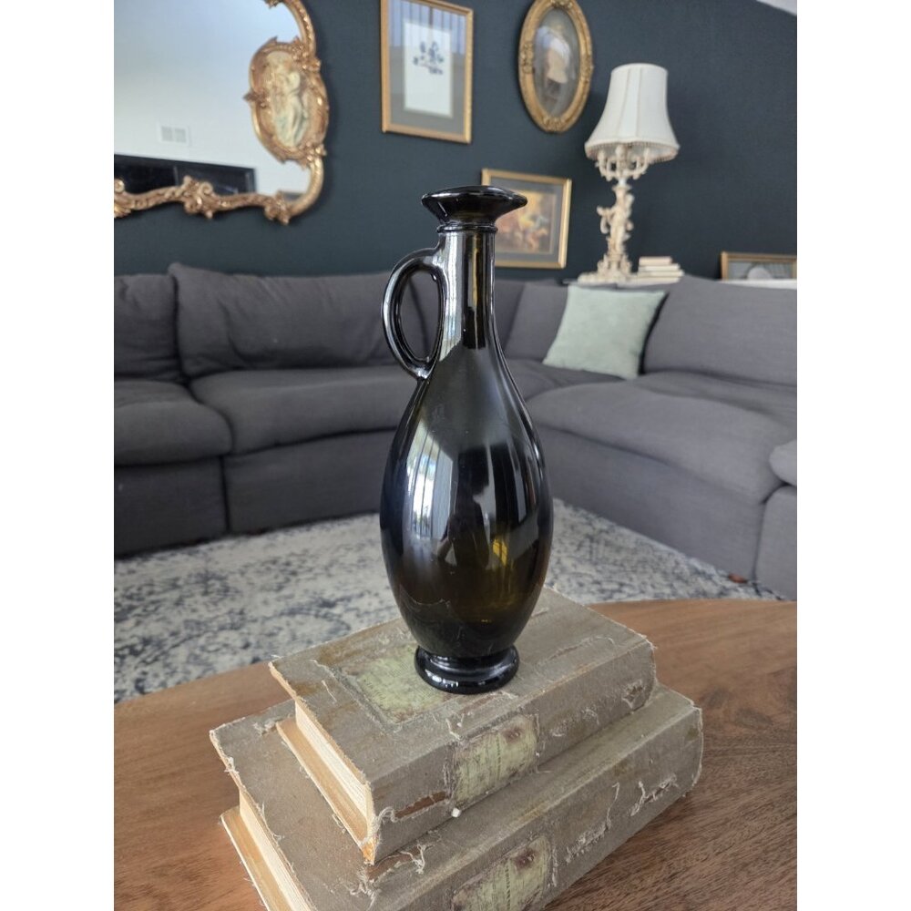 Vintage Italian Olive Green Glass Wine Carafe Decanter Jug 10.5" VC CV Mark